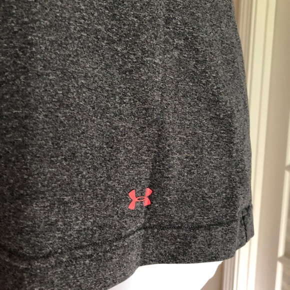 Under Armour Workout Tee - Picture 4 of 10